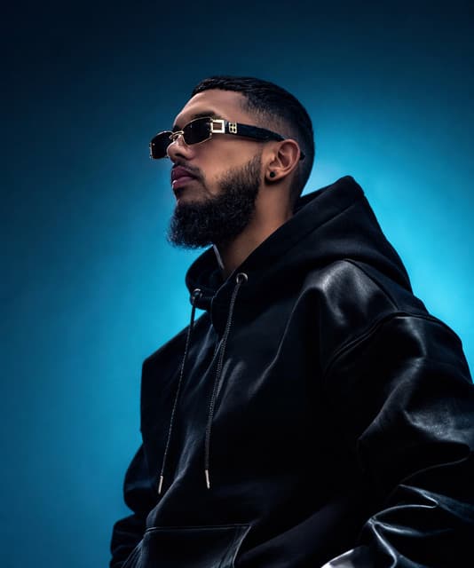 Avi S artist photo